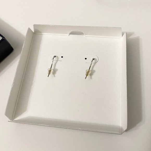 Dyadema Sterling Silver Dangle Circle Hoop Earrings - Picture 6 of 16